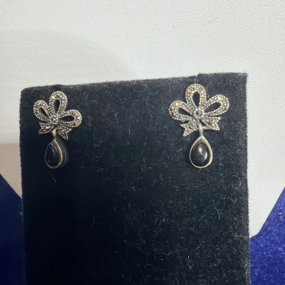 Marcasite Bow w Onyx Set in Silver Drop Post Earrings